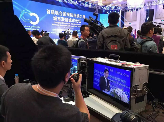 現(xiàn)場指揮